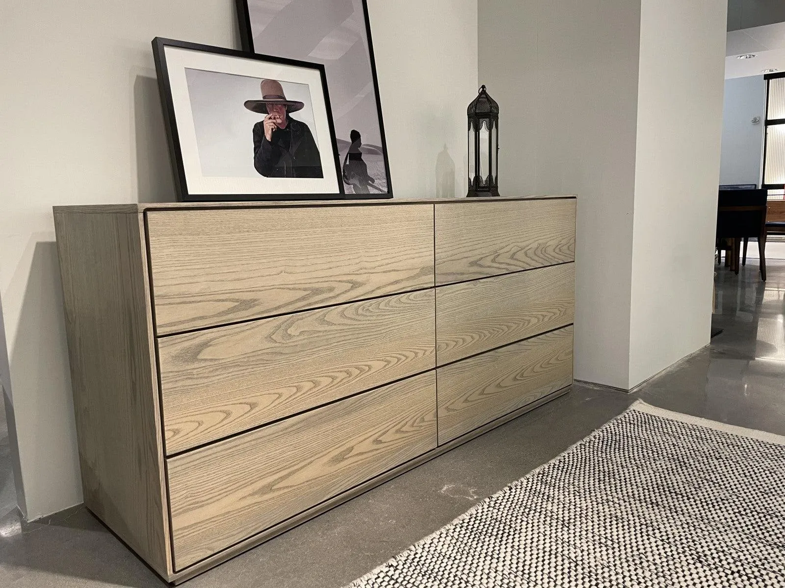 JACK UPHOLSTERED HEADBOARD BED