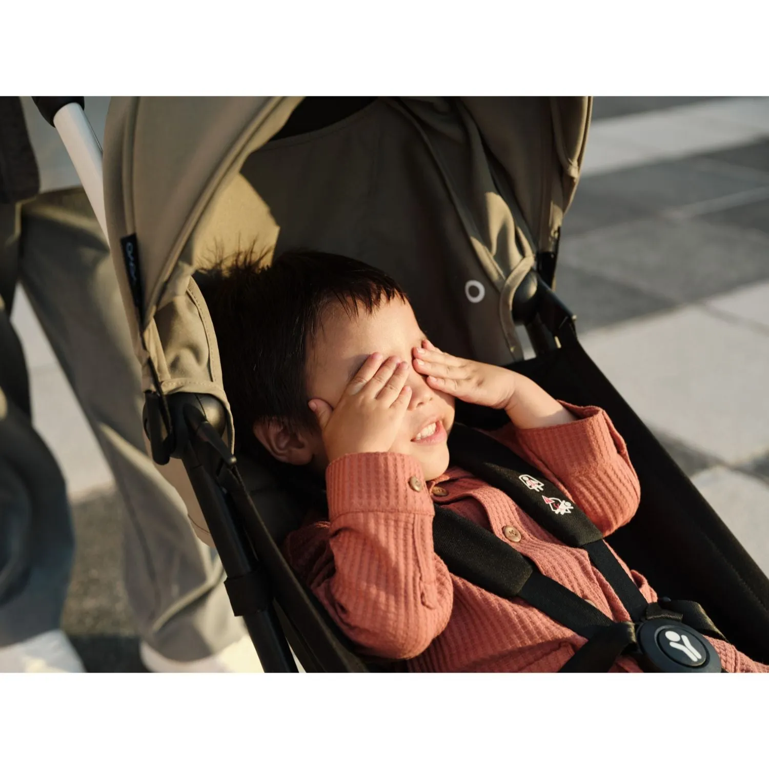 Stokke YOYO³ 6  Baby Stroller Set - Black Frame with Taupe 6  Color Pack